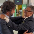 Pinuccio Fazio a Barletta e l'emozionante abbraccio con il questore Fabbrocini
