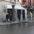 Furto in gioielleria in pieno centro a Barletta, rapinatori violano il coprifuoco