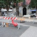 Ancora danni alle giostrine di piazza Federico di Svevia: l'appello del sindaco Cannito