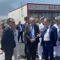 Il ministro dell'Ambiente Gilberto Pichetto Fratin in visita al porto di Barletta