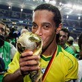 Vecchie glorie di Italia e Brasile si sfidano a Barletta, ci sarà anche Ronaldinho