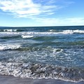 Vento e mare mosso a Barletta: il coraggio del giovane Francesco salva due bagnanti