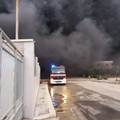Incendio a Barletta, emessa un'ordinanza a tutela della cittadinanza