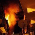 In fiamme un appartamento a Trani, intervengono i vigili del fuoco di Barletta