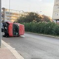 Due auto ribaltate per strada a Barletta, doppio incidente in poche ore
