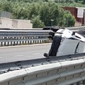 Grave incidente sulla SS170 Andria Barletta, si ribalta un'auto