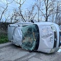 Paura in via Trani, scontro tra due auto: quattro feriti