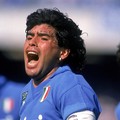 Addio Maradona, il  "Pibe de oro " segnò un gol contro il Barletta nel 1988