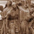«Il popolo di Barletta dice no al ripristino dei bronzi in Piazza Caduti»