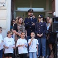 Primo giorno di scuola: l'ingresso per gli studenti della  "D'Azeglio " con la Polizia di Stato