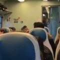 Piove nel treno regionale Barletta-Bari, la video denuncia