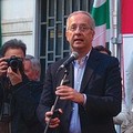 Walter Veltroni a Barletta: «I voti a Berlusconi sono sporchi di sangue»
