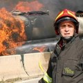 Il vigile del fuoco Giuseppe Rizzi di Barletta va in pensione