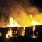 Puzza e cenere su Barletta. Incendio in via dell'Industria