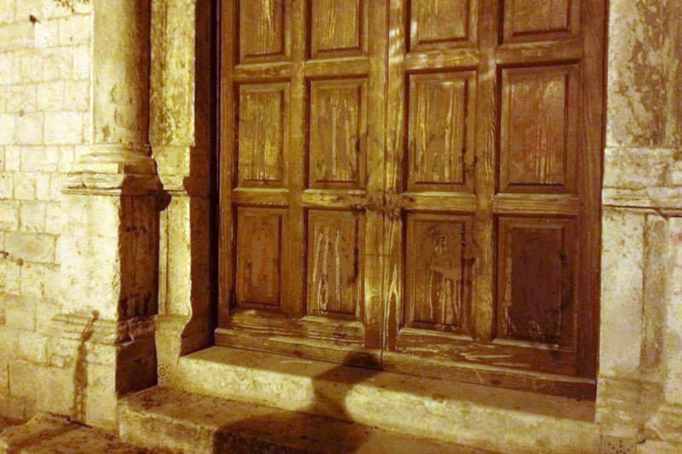 Ripulita l’entrata della Chiesa di Sant'Antonio