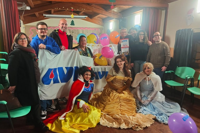 Consegna giocattoli “A Natale dona due volte”