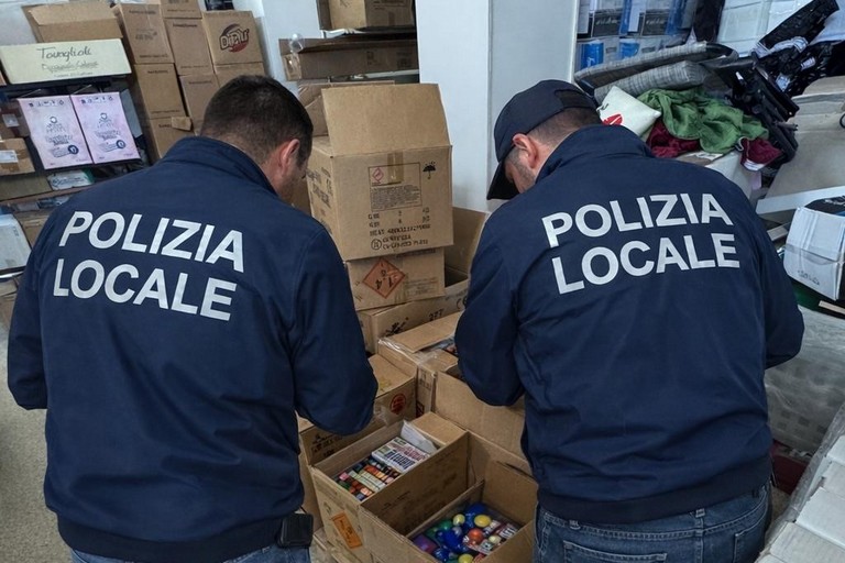 Controlli a tappeto sui botti: maxi sequestro a Barletta da parte della Polizia locale