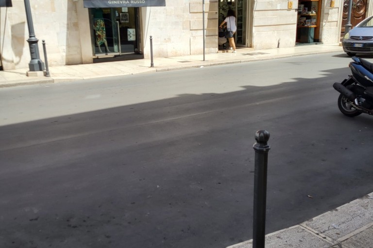 Corso Garibaldi senza strisce pedonali