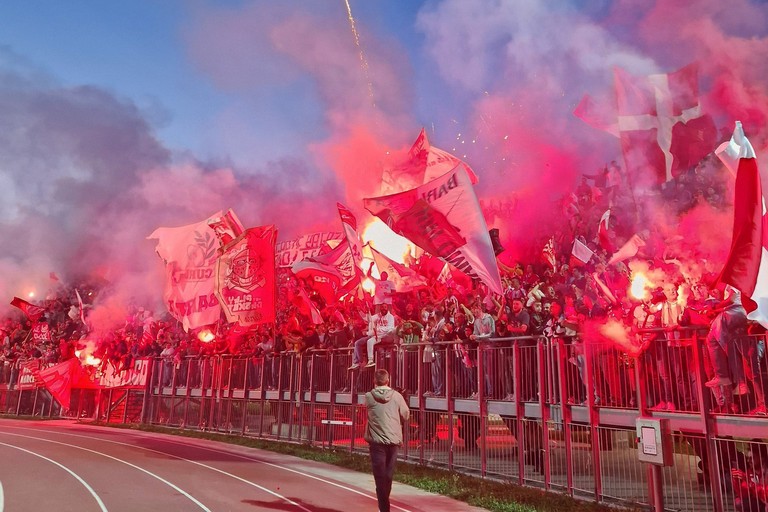 Barletta in serie C, festeggiamenti allo stadio Puttilli. <span>Foto Antonio Gargano</span>