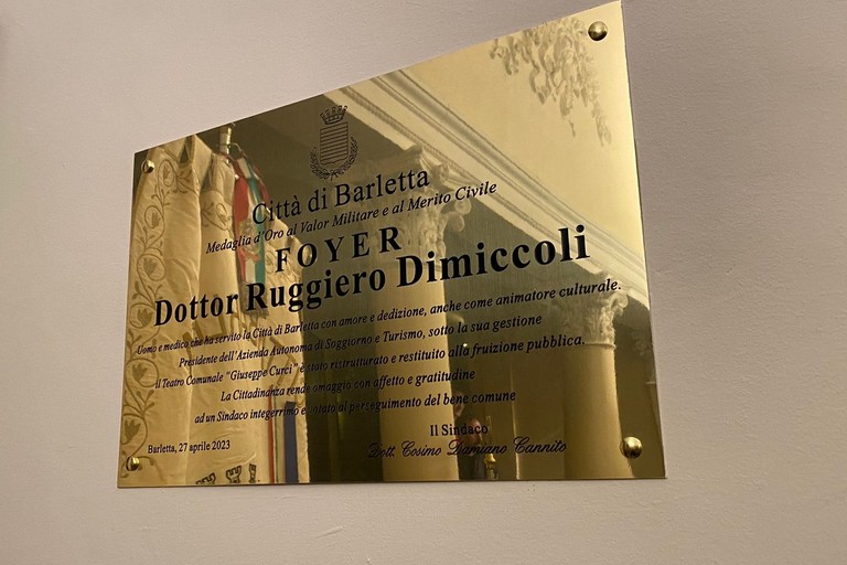 Foyer del teatro Curci intitolato al dottor Dimiccoli