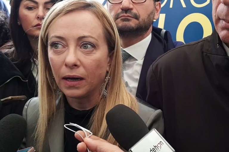 Giorgia Meloni a Barletta