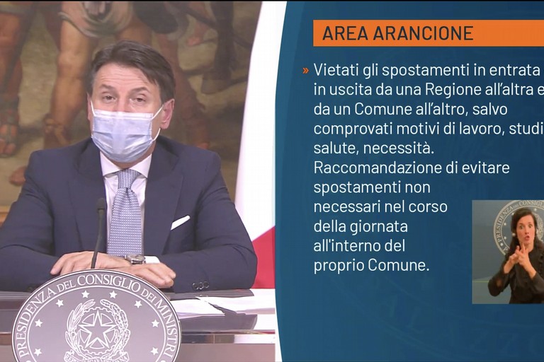 Giuseppe Conte conferenza stampa