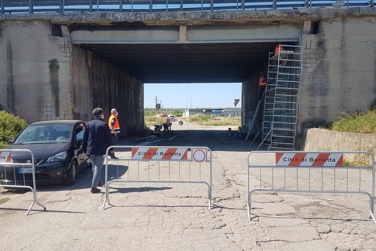 Ponte su via Callano, in corso attività di manutenzione