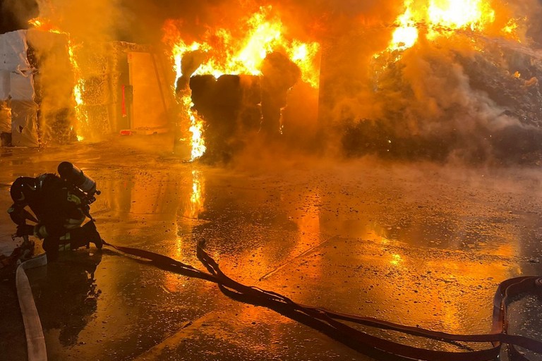 Incendio alla Dalena Ecologica