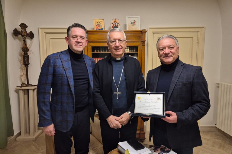 L'incontro tra il vescovo e il comitato