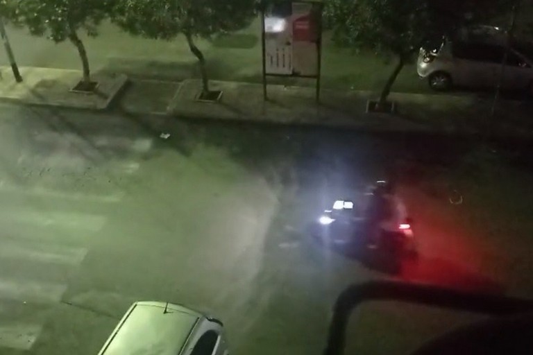 Moto di notte a Borgovilla