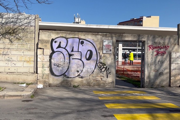 Lavori per il nuovo fronte stazione in via Vittorio Veneto