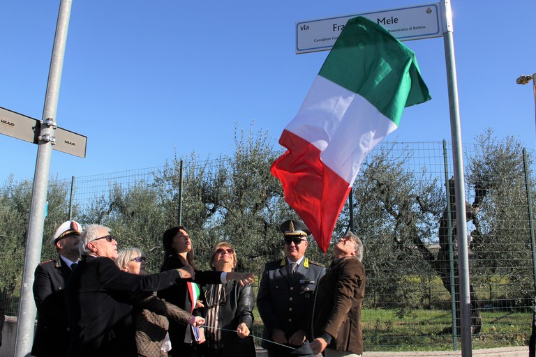 Intitolazione alla memoria del dottor Francesco Mele