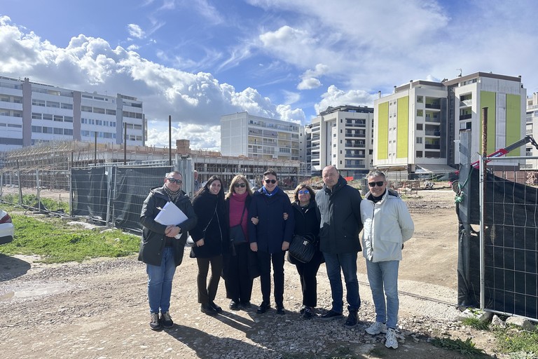 Sopralluogo commissione Lavori Pubblici sul cantiere della nuova piscina comunale