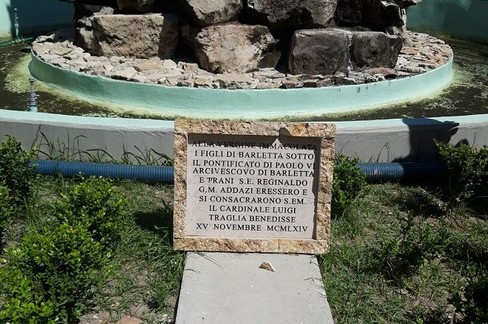 Lapide votiva piazza Plebiscito