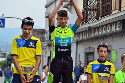 Vince il ciclista di Barletta Nicolò Ragnatela
