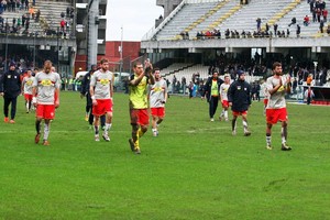Salernitana-Barletta 3-0