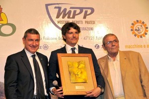 Antonio Damato riceve il premio Sportilia 2015