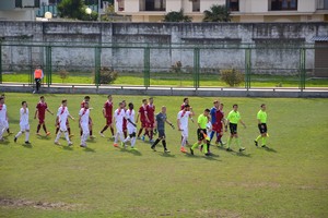 Calcio, Aversa Normanna-Barletta 0-1
