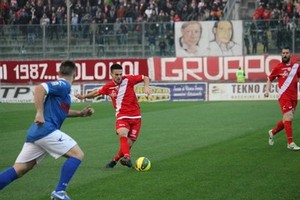 Calcio, Barletta-Aversa 0-0