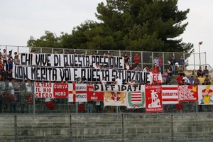 Chi vive di questa passione non merita questa situazione