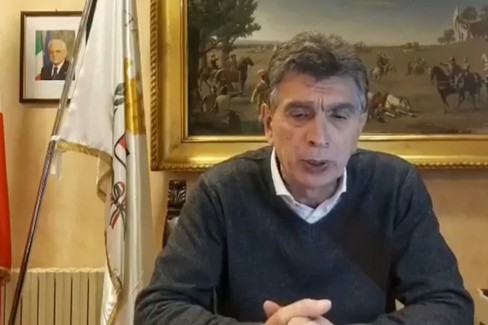 Cannito rimprovera i barlettani che non rispettano le norme del DPCM