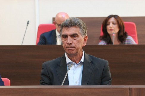 Il sindaco Cannito dichiara le sue dimissioni