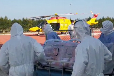 Elisoccorso dal  "Dimiccoli " di Barletta per una paziente Covid