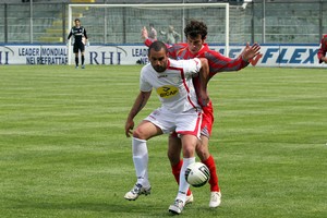 Cremonese-Barletta 2-2