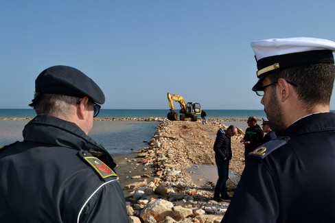 Sequestro Ponente Guardia di Finanza