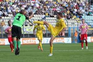 Frosinone-Barletta 1-0