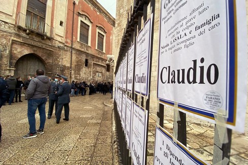 Il funerale di Claudio Lasala