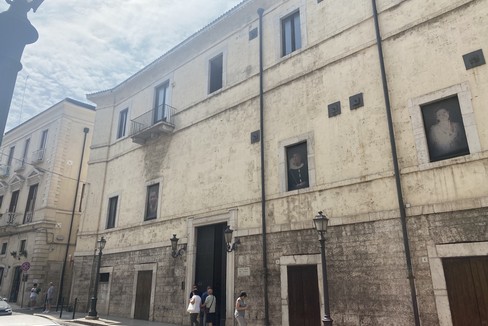 Consegna dei lavori a Palazzo San Domenico, l'intervista al sindaco