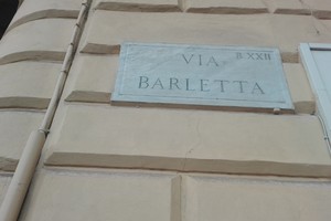 Via Barletta a Roma, fermata metro