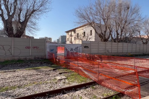 Al via i lavori del nuovo fronte stazione in via Vittorio Veneto